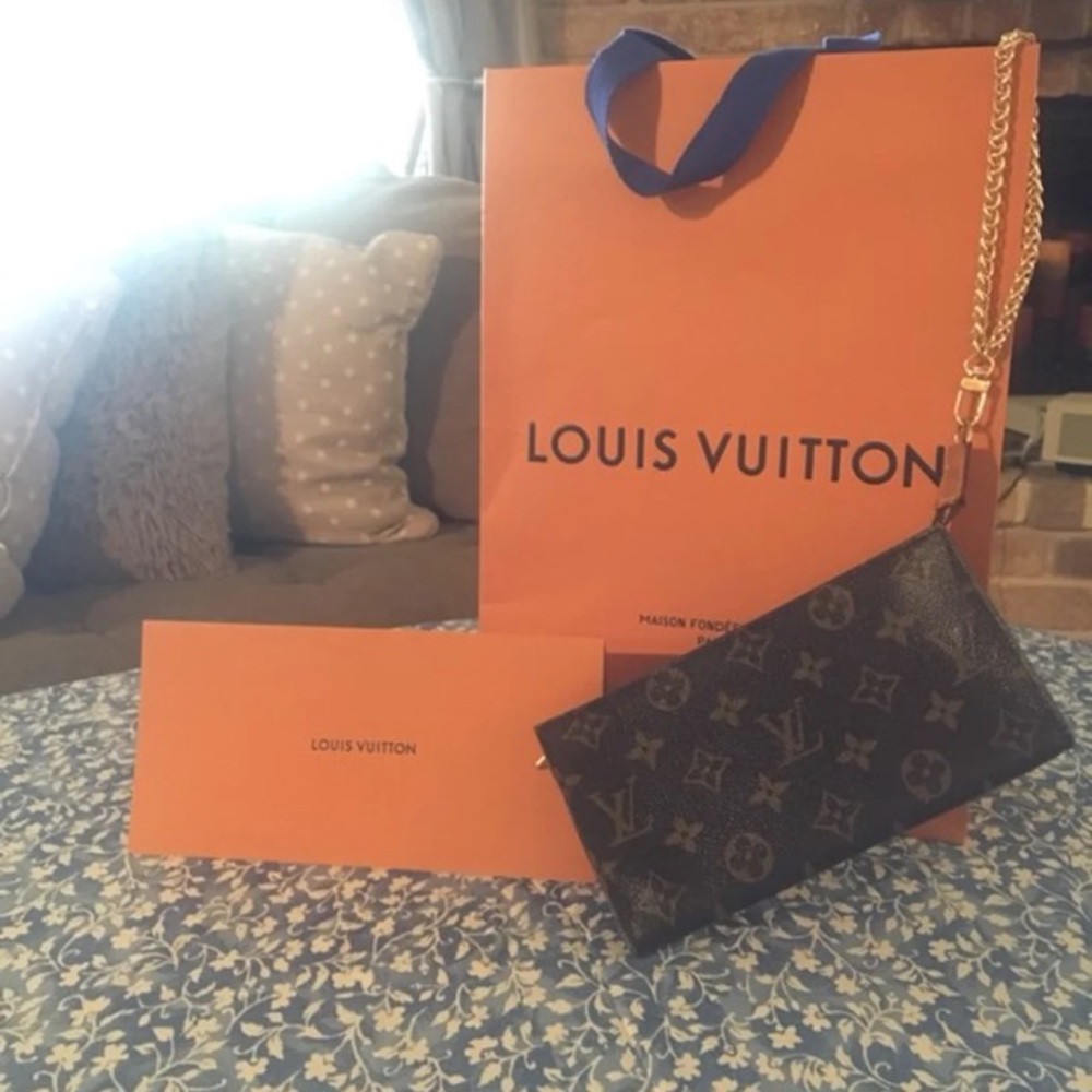 Louis Vuitton Pouch